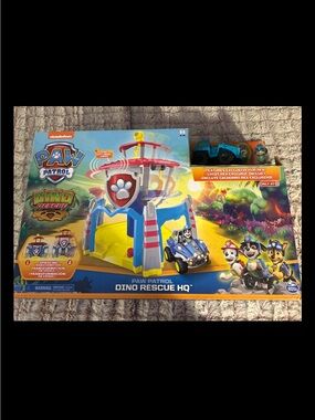 Nickelodeon Paw Patrol
Paw Patrol Dino Rescue
HQ